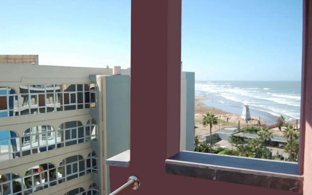 Hotel De La Corniche