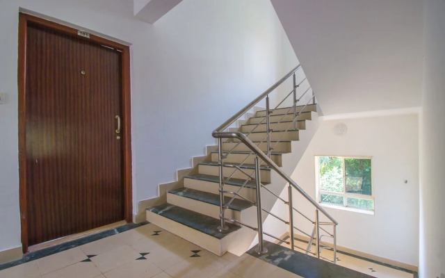 OYO Home 12319 Elegant 1BHK Near Vainguinim Beach