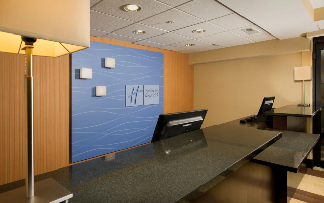 Holiday Inn Express Waldorf by IHG