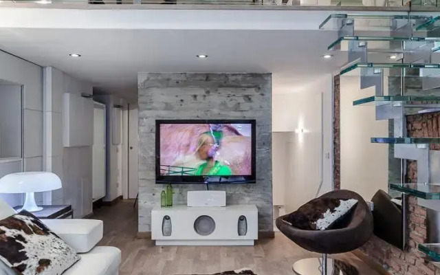 Design Loft In Milan
