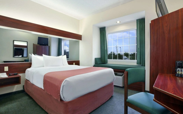 Trident Inn & Suites, Baton Rouge