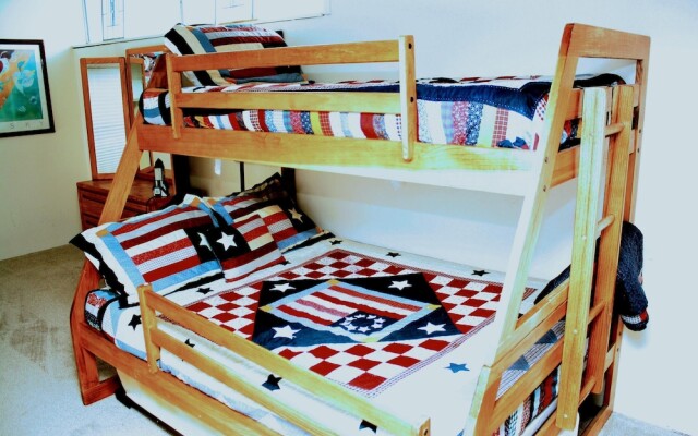 The Lift 210 - 3BR Condo