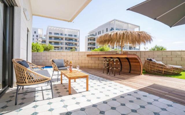 Deluxe AchzivBeach Apartment in Nahariya