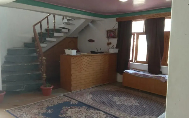 Mountain Retreat Guest House