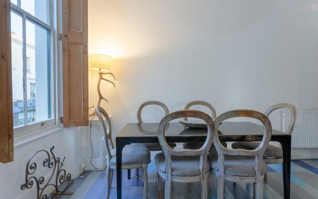 Stunning 3 Bedrooms Apartment on Portobello Road
