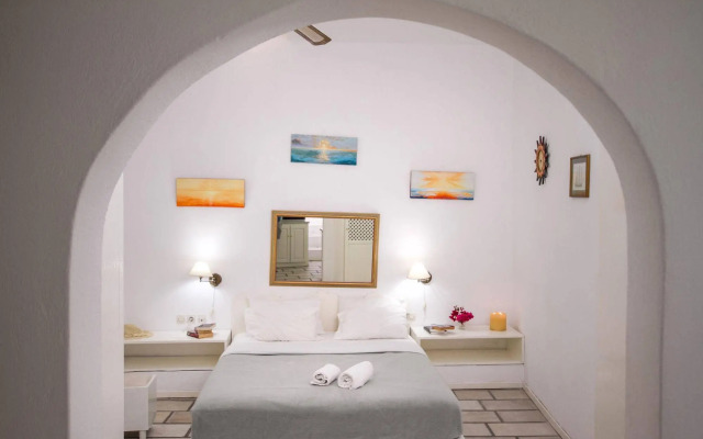 Muses Cycladic Suites