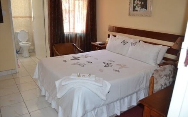 Ebuhleni Guest Lodge