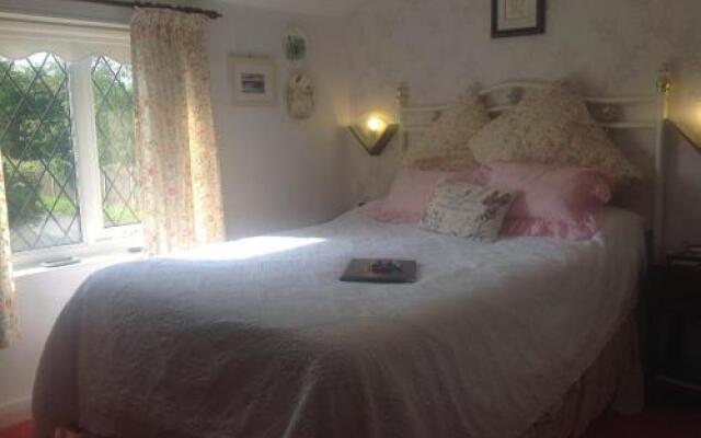 Rose Cottage Bed & Breakfast