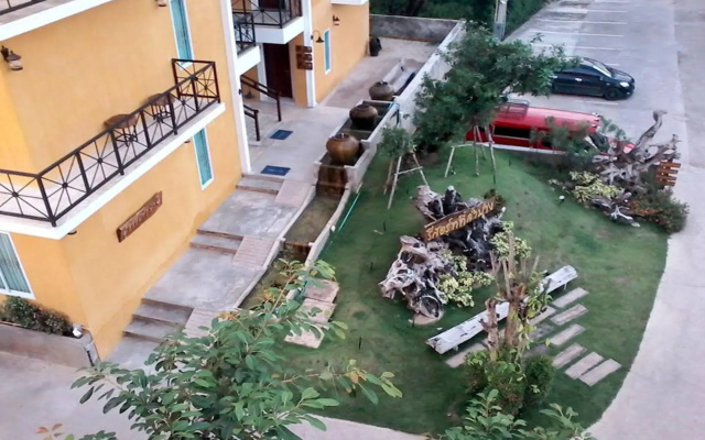 Resort At Lampang