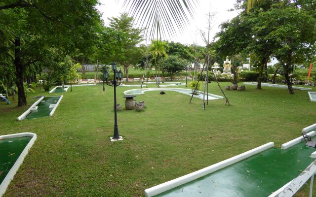 Oasis Garden & Pool Villa at VIP Resort