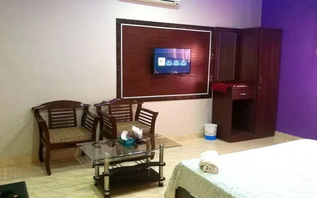 White Palace Guest House