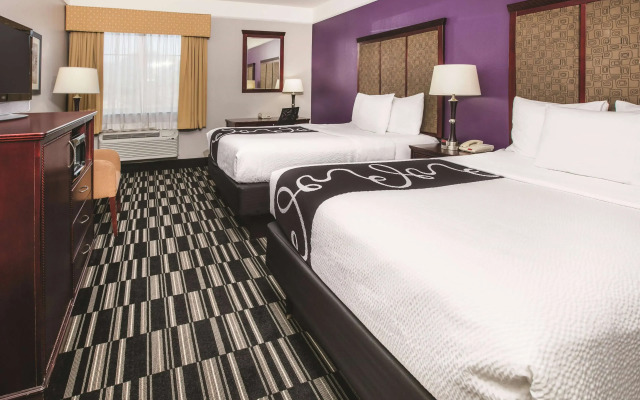 Baymont by Wyndham Dallas South-DeSoto