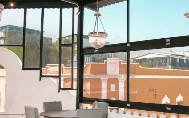 Mina Suites Barrio Antiguo