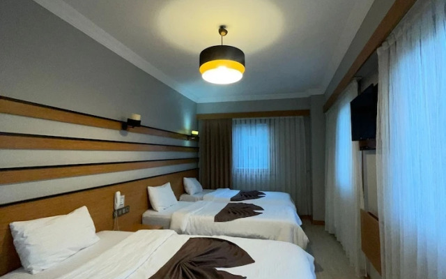 Quars Garden Hotel