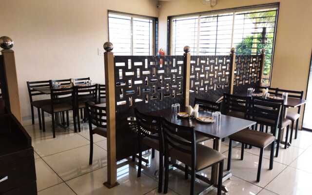 Hotel Golden Eagle