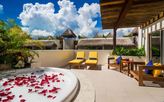 Tulum Natura Condos