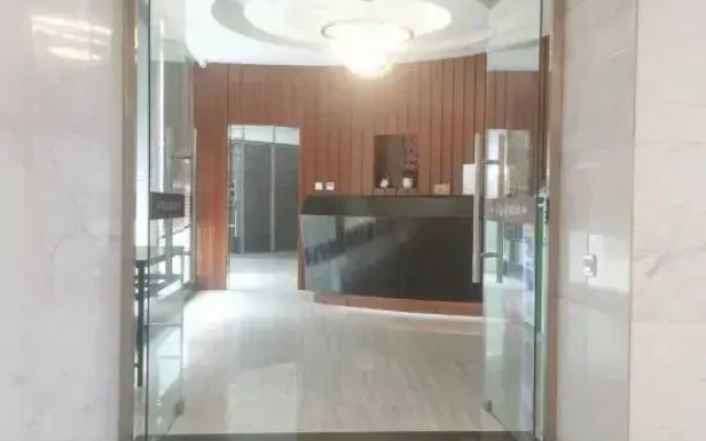 Shangzhong Hotel Apartment (Xi'an Keji Road Subway Station)