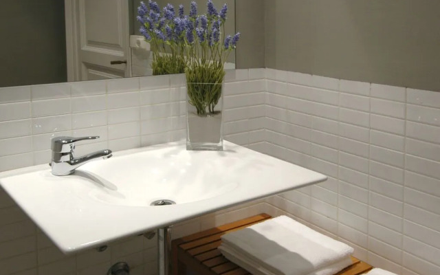 La Pedrera Apartment