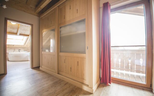 Downtown Suite Alpi near Garmisch-Partenkirchen Ski Resort