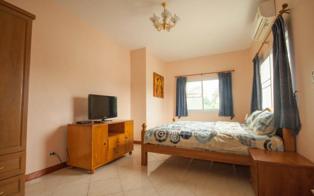 Narnia Resort Pattaya 2