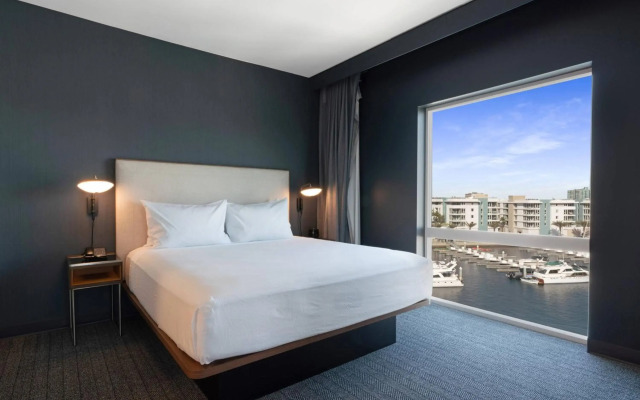 Courtyard by Marriott Marina del Rey
