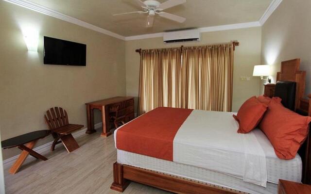 The Oasis Resort - All Inclusive