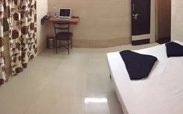Hotel Lalitha Comfort