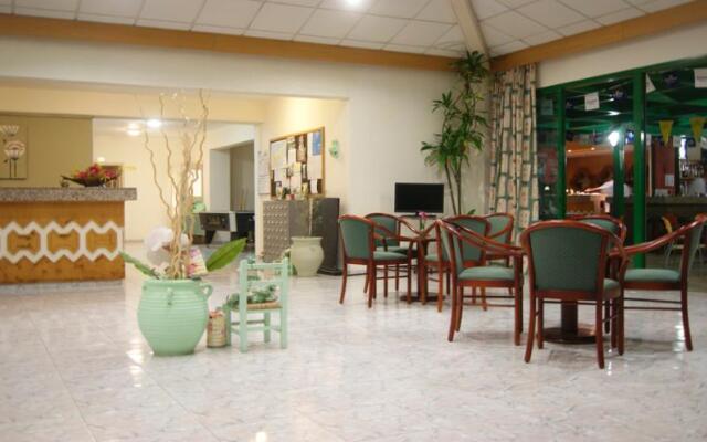 Mandalena Hotel Apts