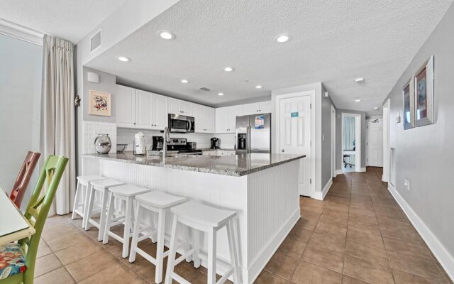 Majestic Beach Towers 2-1701