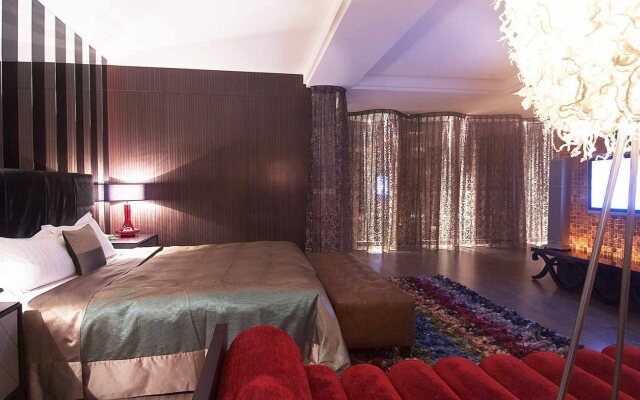 Li Hsin Motel