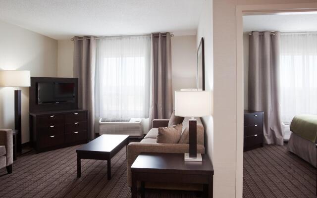 Holiday Inn Express New Liskeard