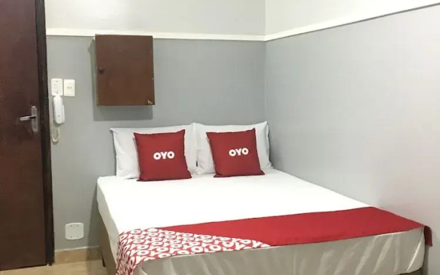 Super Hotel 3000