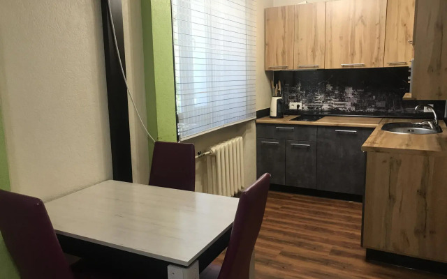 Отдых в кармане на улице Республики