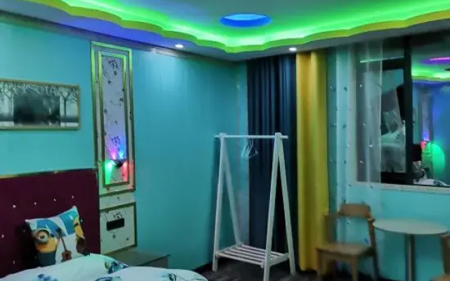 Guilin Lianhua Hotel (Guilin Department Store Xiangshan Park Branch)