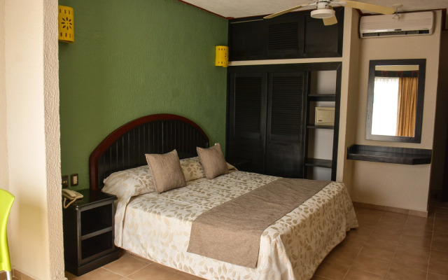 Suites Los Arcos