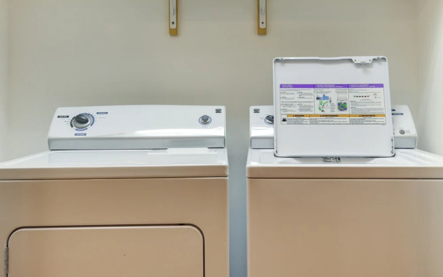 Lake Minocqua Condo w/ Shared Fire Pit!