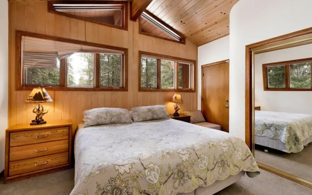Bear Lake Lodge #2547