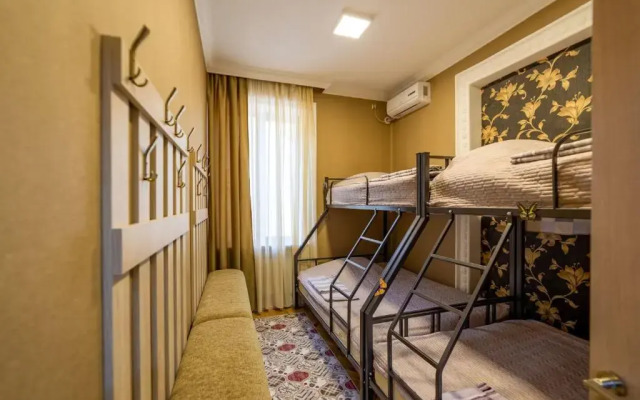 Tsera Hostel