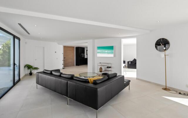 Villa Nirvana in Fuengirola