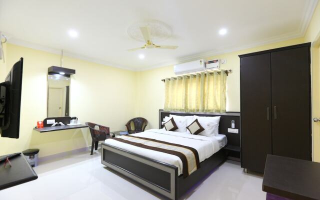 OYO 8266 Saibala Inn
