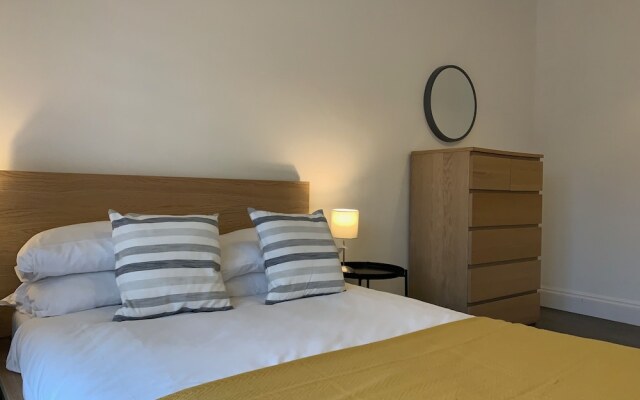 Roath Retreat