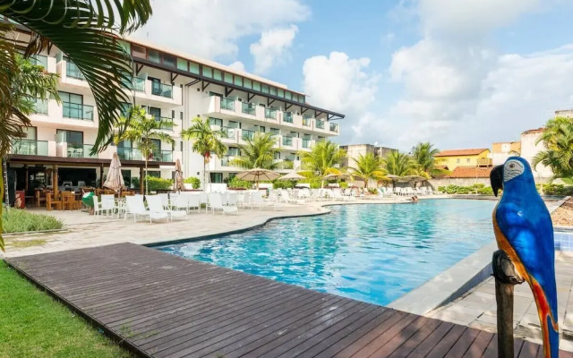 Loft com saida para piscina by Laguna Beach