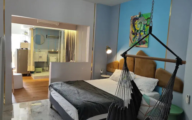 Ampang Hilir Lakeview Suite