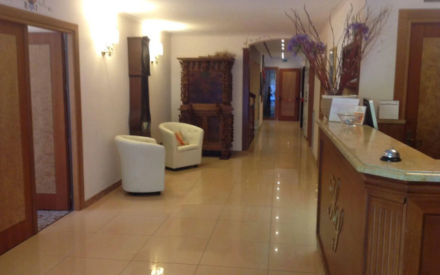 Hotel Tirreno