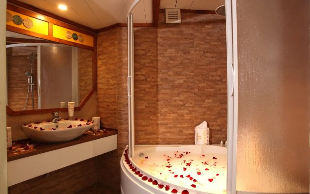 Nega Bonger Hotel