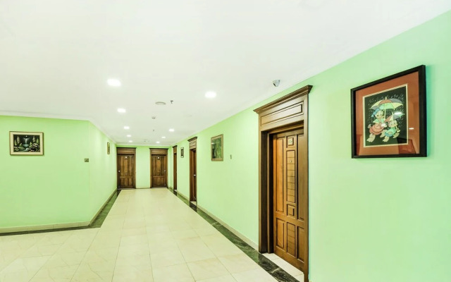 FabHotel Kangappadan Residency