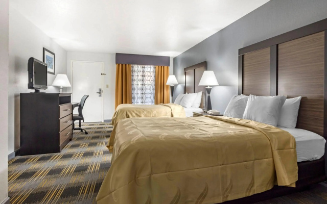 Quality Inn near Six Flags