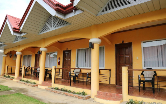 Villa Manuel Tourist Inn