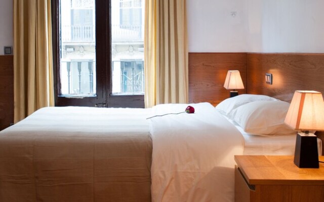 Centric Apartments Guest House