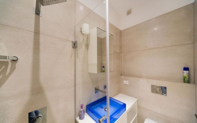 Stunning Apt w/ Balcony & Sea View by Sea N' Rent